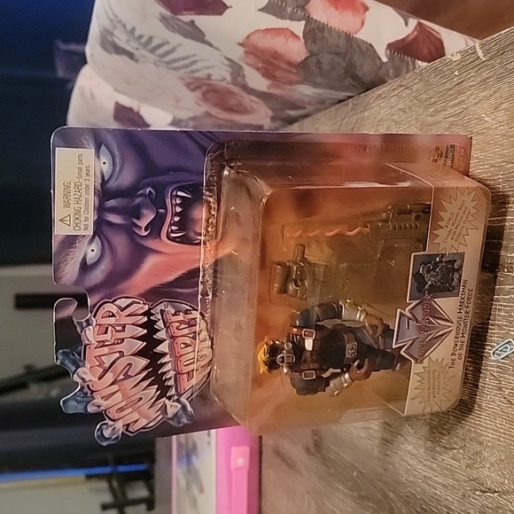 Monster force - Picture 5 of 6